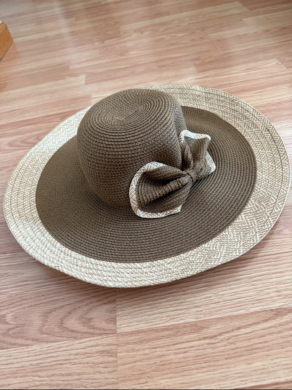 Brown and Tan beach hat